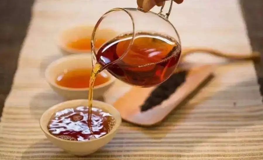 普洱茶怎么這么濃？