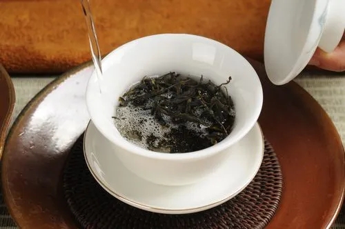 普洱茶怎么泡？原來熟茶和生茶泡法不一樣，浪費了多少茶葉