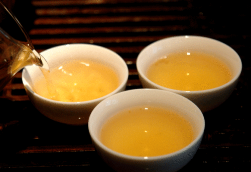 普洱茶的湯色為何是這樣的？