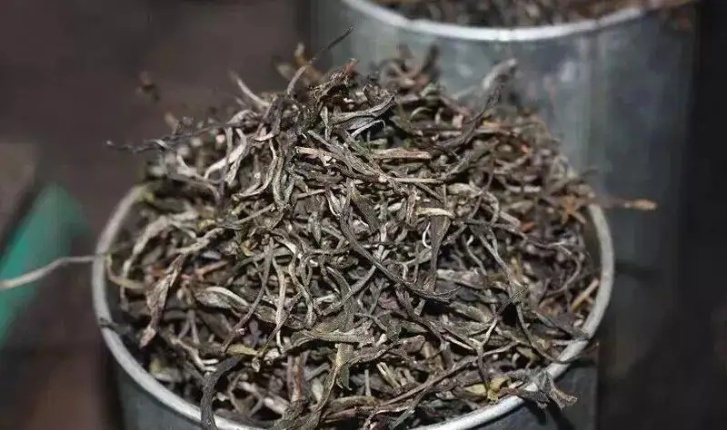 普洱茶中加入茶梗只是為了降低成本？
