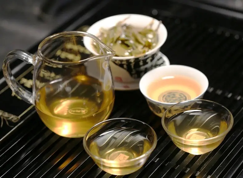 泡茶用什么水？礦泉水，純凈水還是自來水？老中醫(yī)的做法值得參考