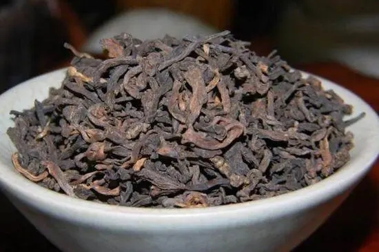 喝普洱，中期茶綜合性價比高