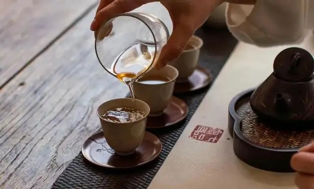 在家喝茶，或許才是我們對(duì)抗疫情的貢獻(xiàn)